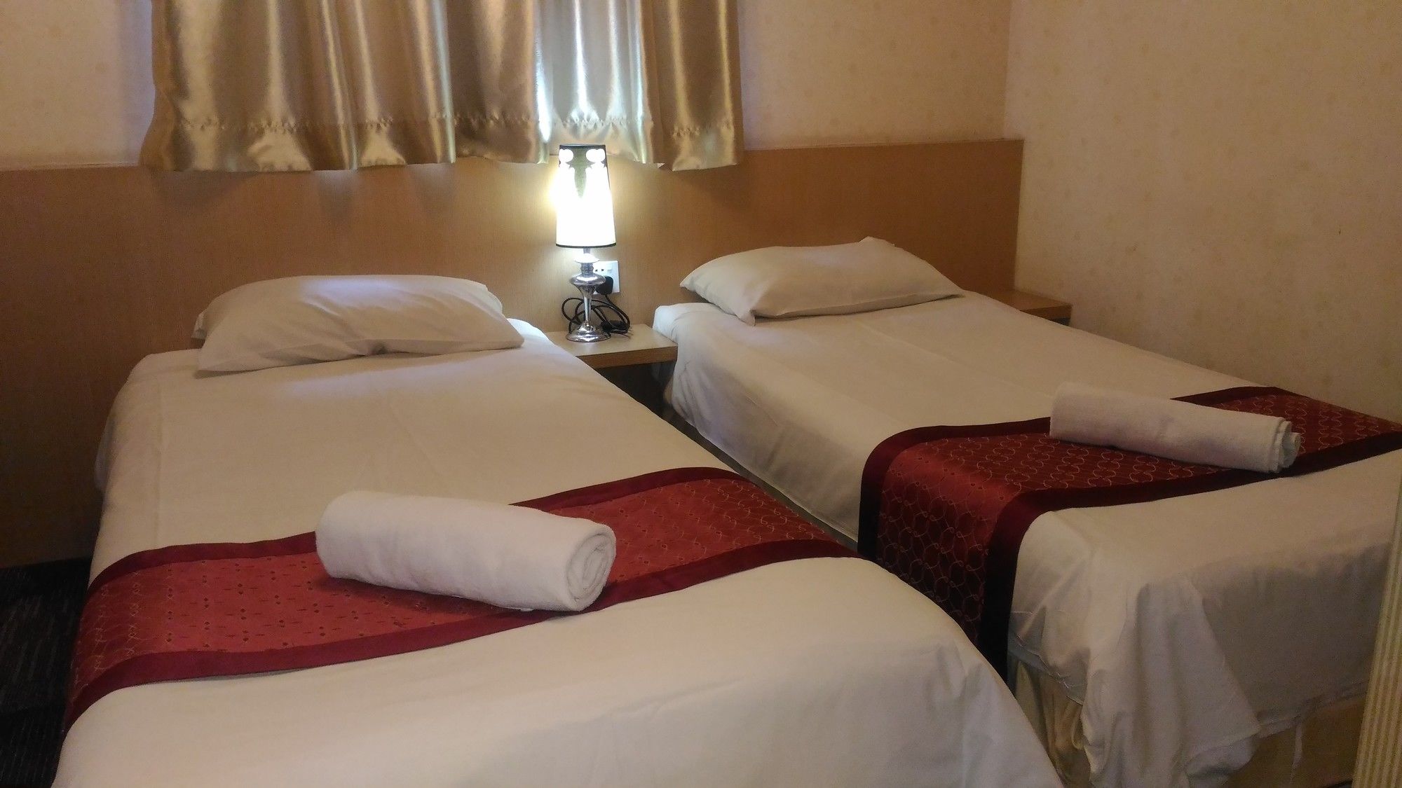 Фото The Crown Borneo Hotel