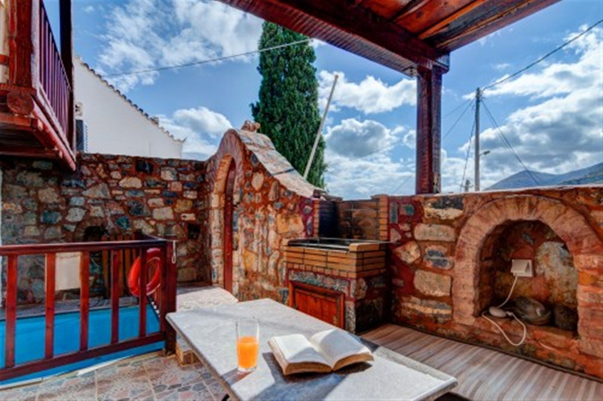 Фото Гостевой Дом Traditional Homes