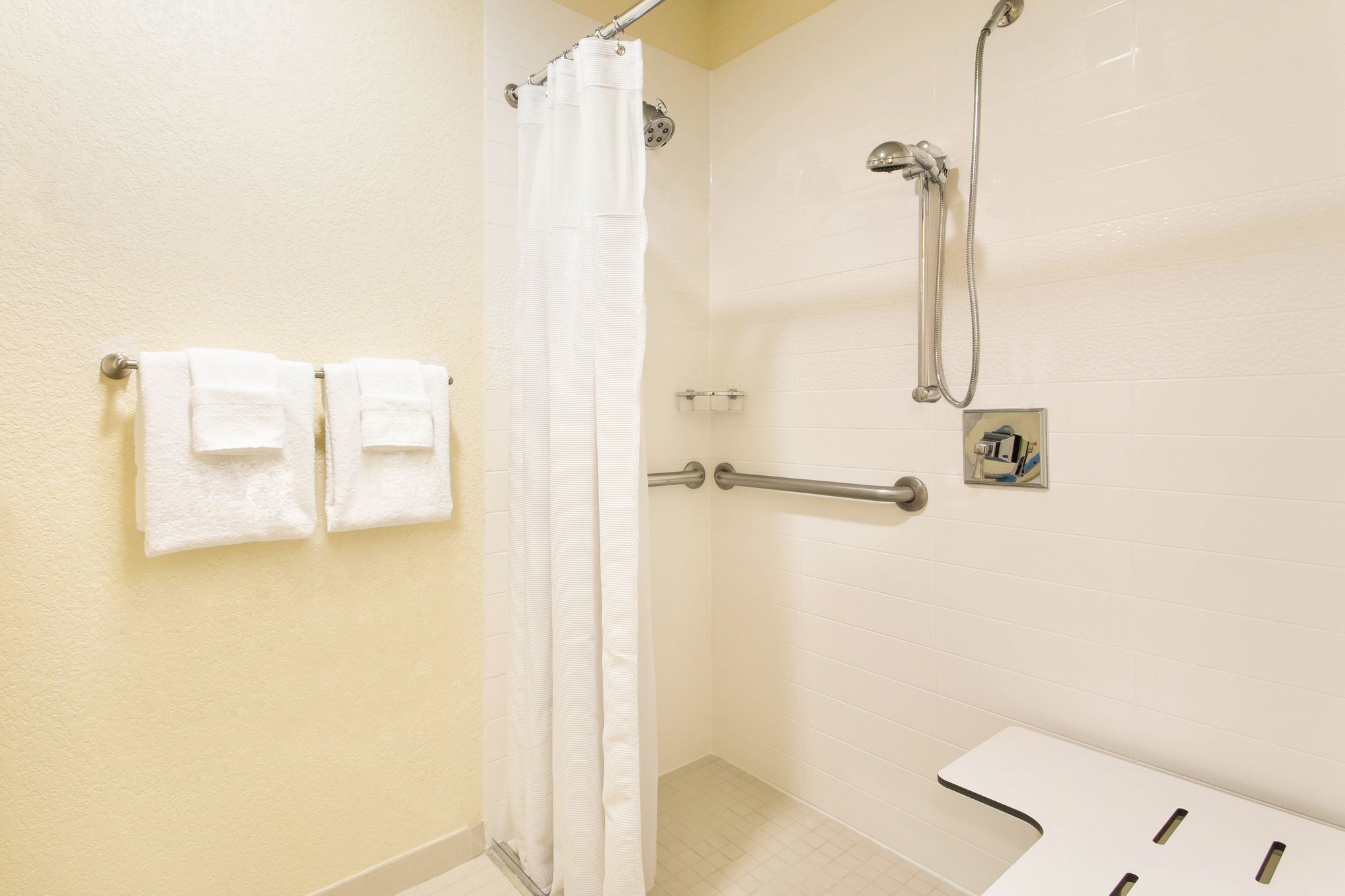 Фото Fairfield Inn and Suites by Marriott Tampa Brandon