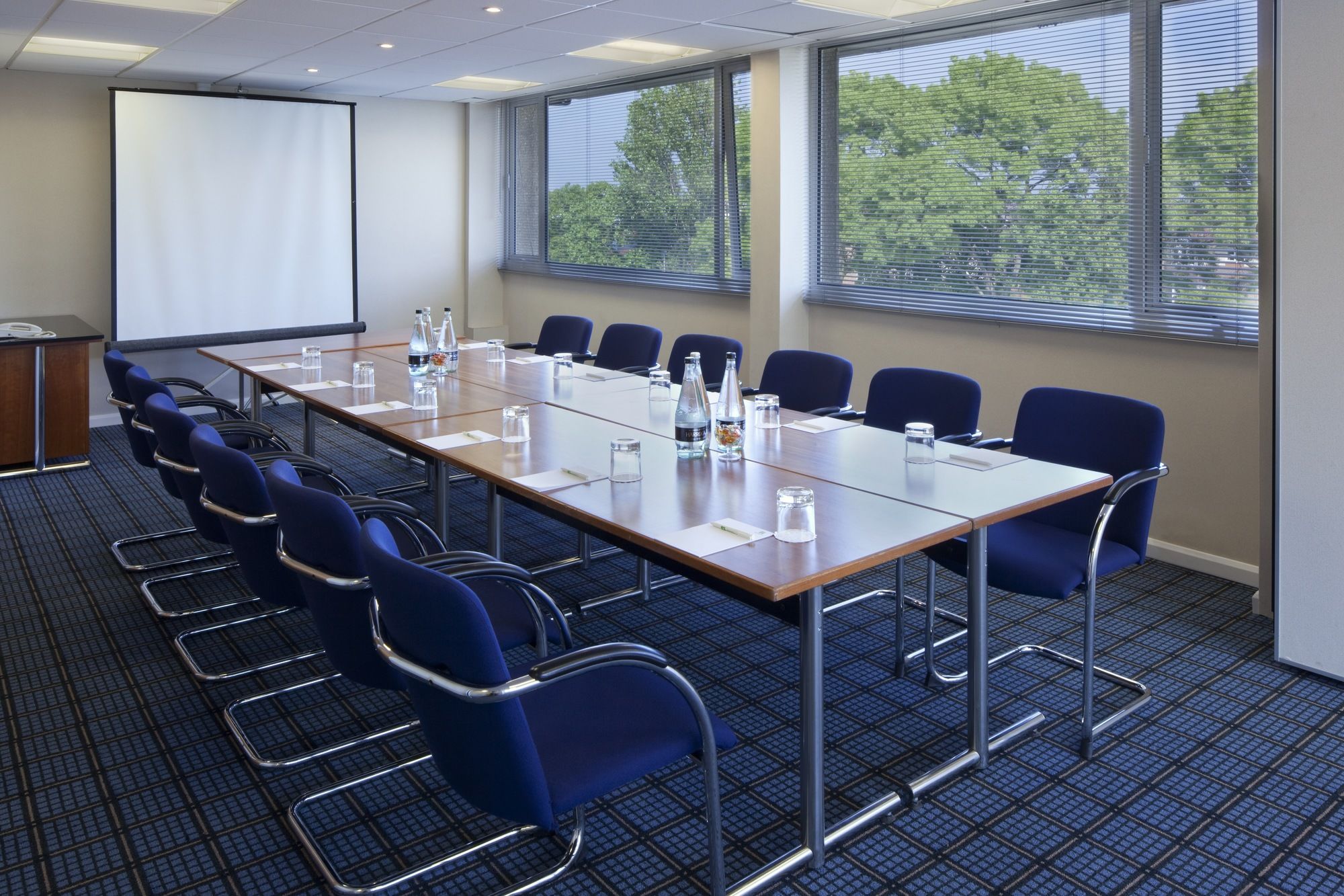 Фото 93641504609