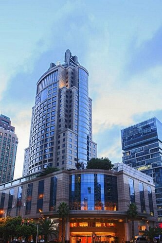 Гостиница Renaissance Shanghai Pudong Hotel в Шанхае