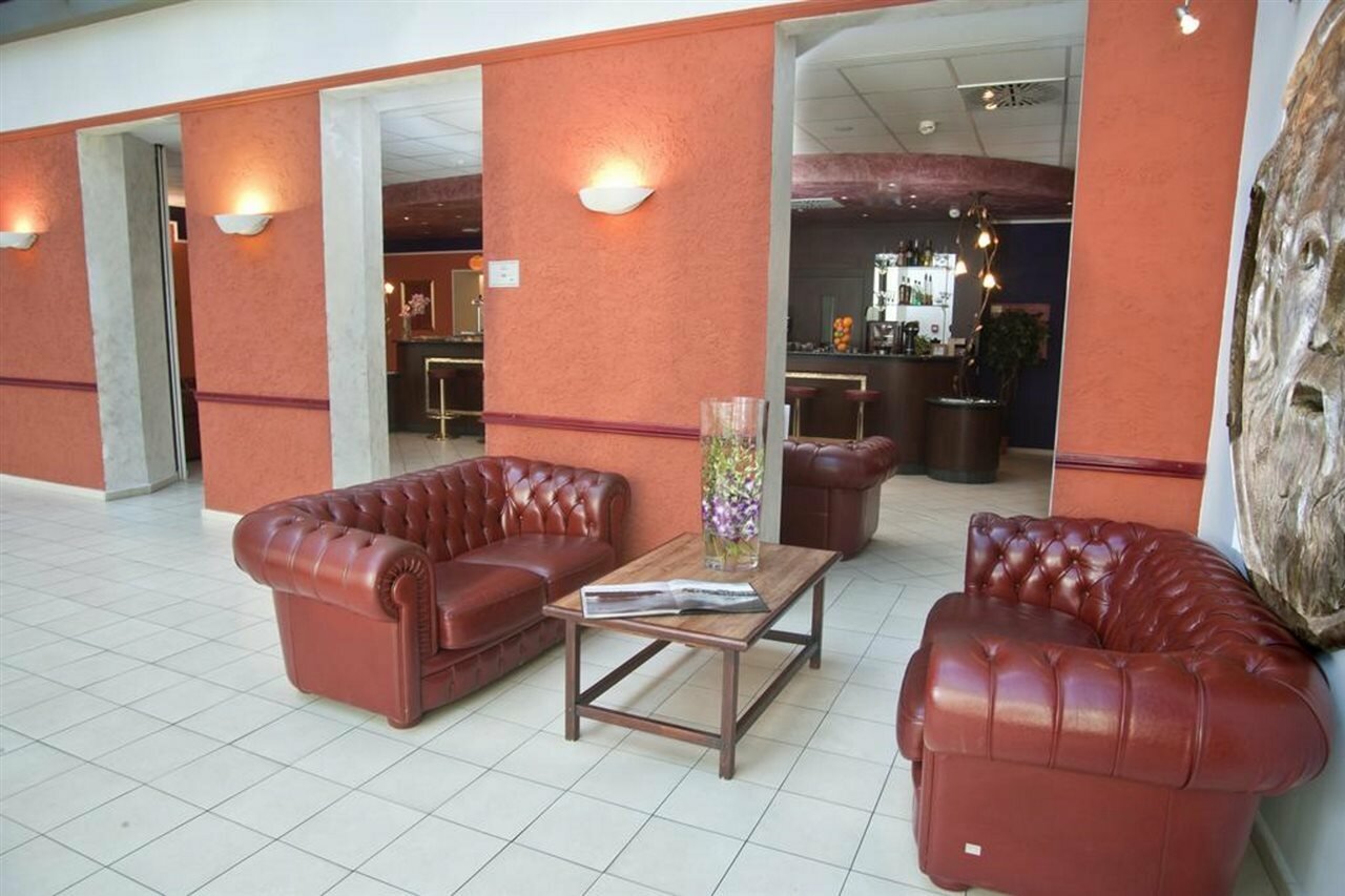 Фото Caesar Prague