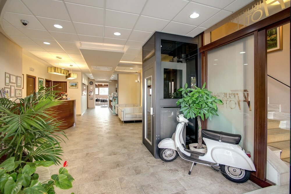 Фото отеля 3