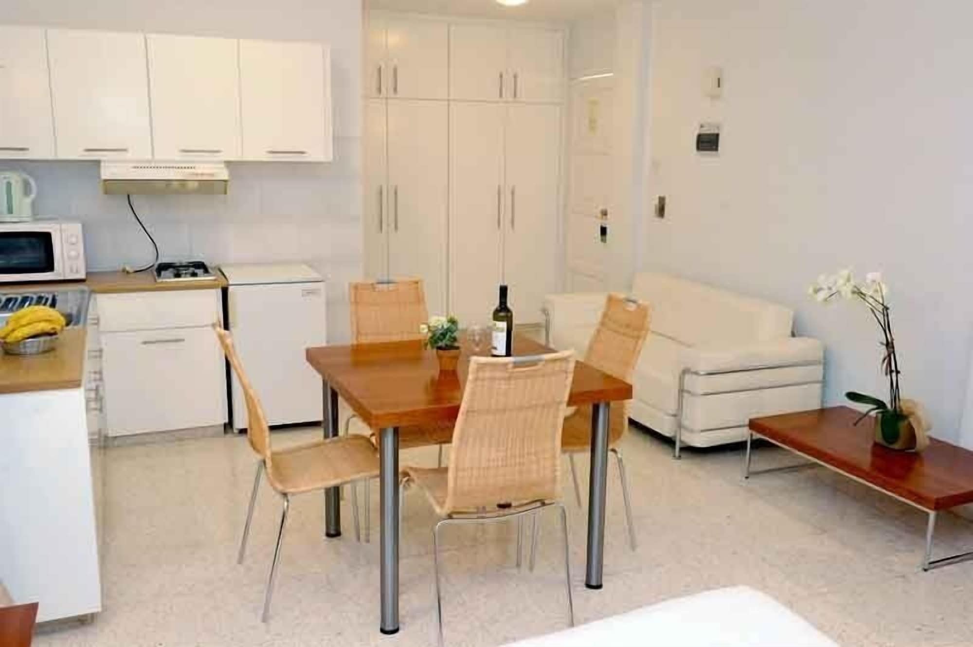 Фото AlkioNest Hotel Apartments