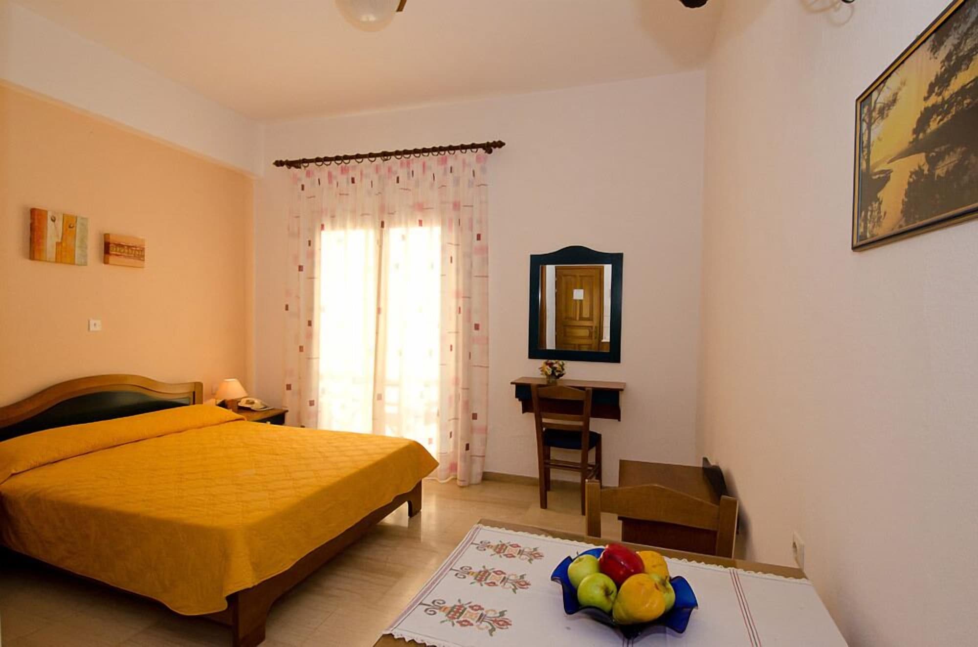 Фото Delphi Hotel