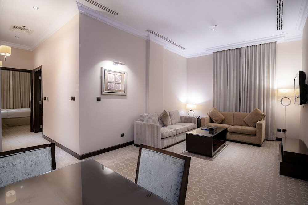 Фото DoubleTree by Hilton Dhahran