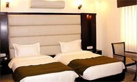 Фото Hotel Meridian Plaza