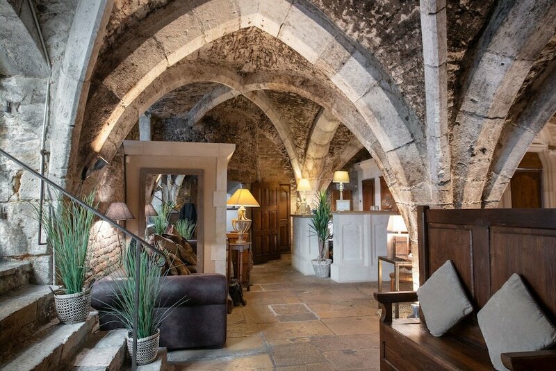 Гостиница Abbaye De Maizieres в Боне