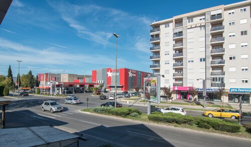 Гостиница Hotel Ambiente в Подгорице
