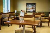 Фото Holiday Inn Express & Suites Milford, an Ihg Hotel