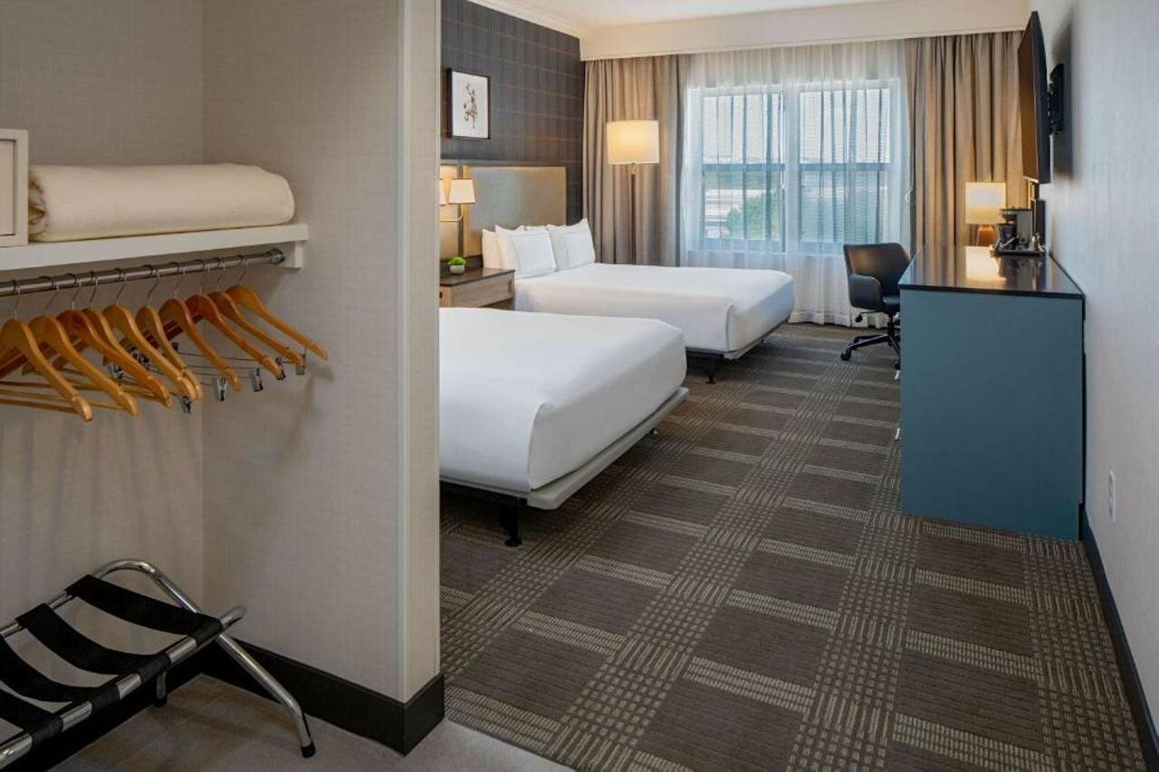 Фото Hilton San Antonio Hill Country