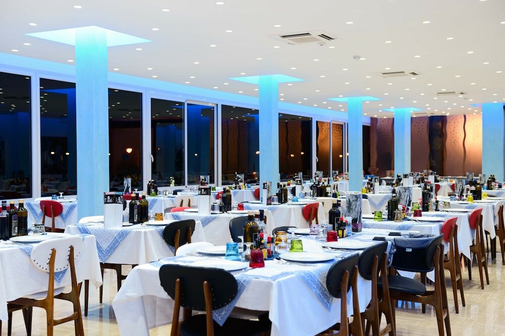 Фото Hotel Caesar