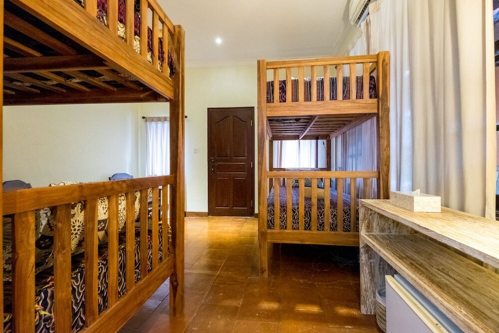 Фото Easy Surf Camp