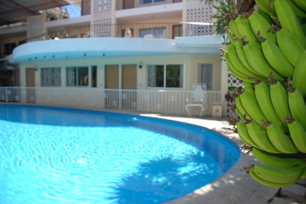 Фото Hotel María de la Luz