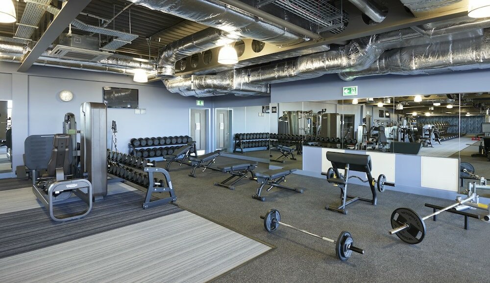 Фото Village Hotel Edinburgh