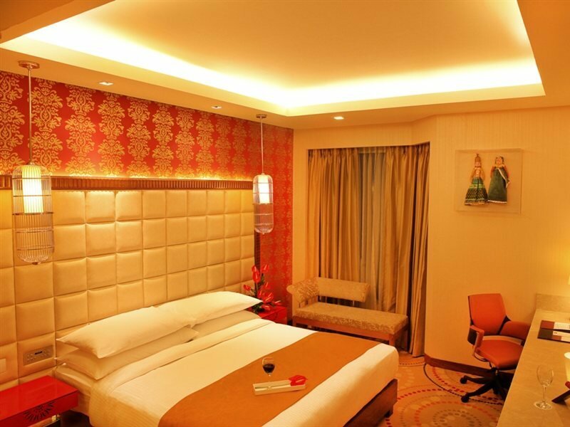 Фото The Metropolitan Hotel and SPA New Delhi