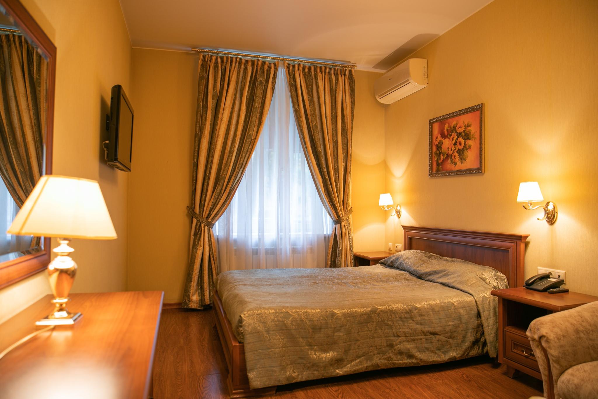 Фото отеля 2