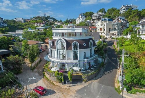 Pham Gia Villa &Hotel