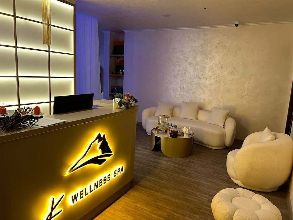 Фото Eighty Eight Hotel and SPA