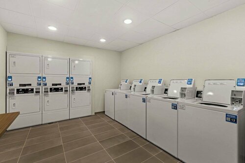 Гостиница Everhome Suites Chandler Phoenix Fashion Center в Чендлере