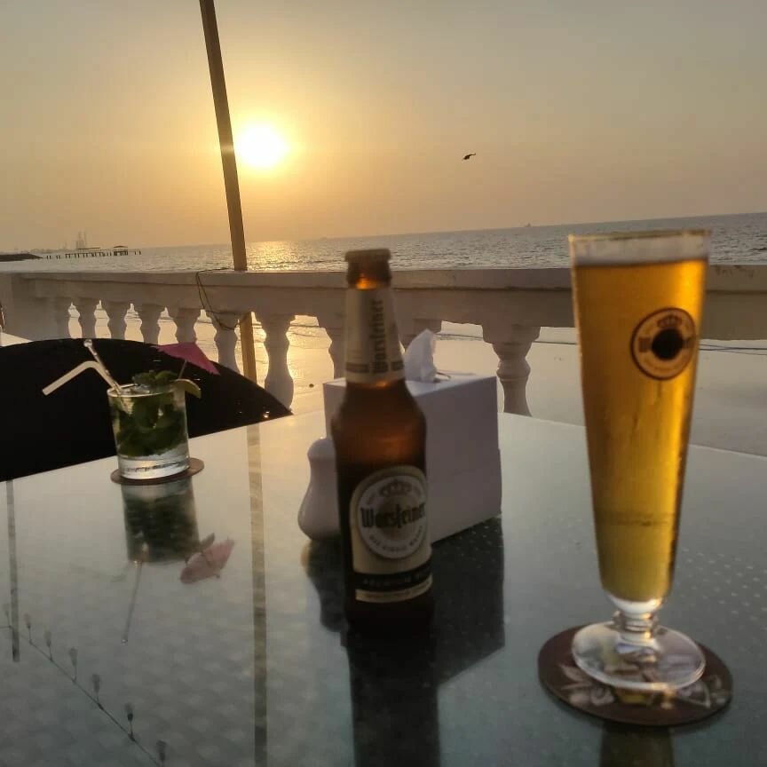 Nightclub Holiday Beach Club, Ajman, photo