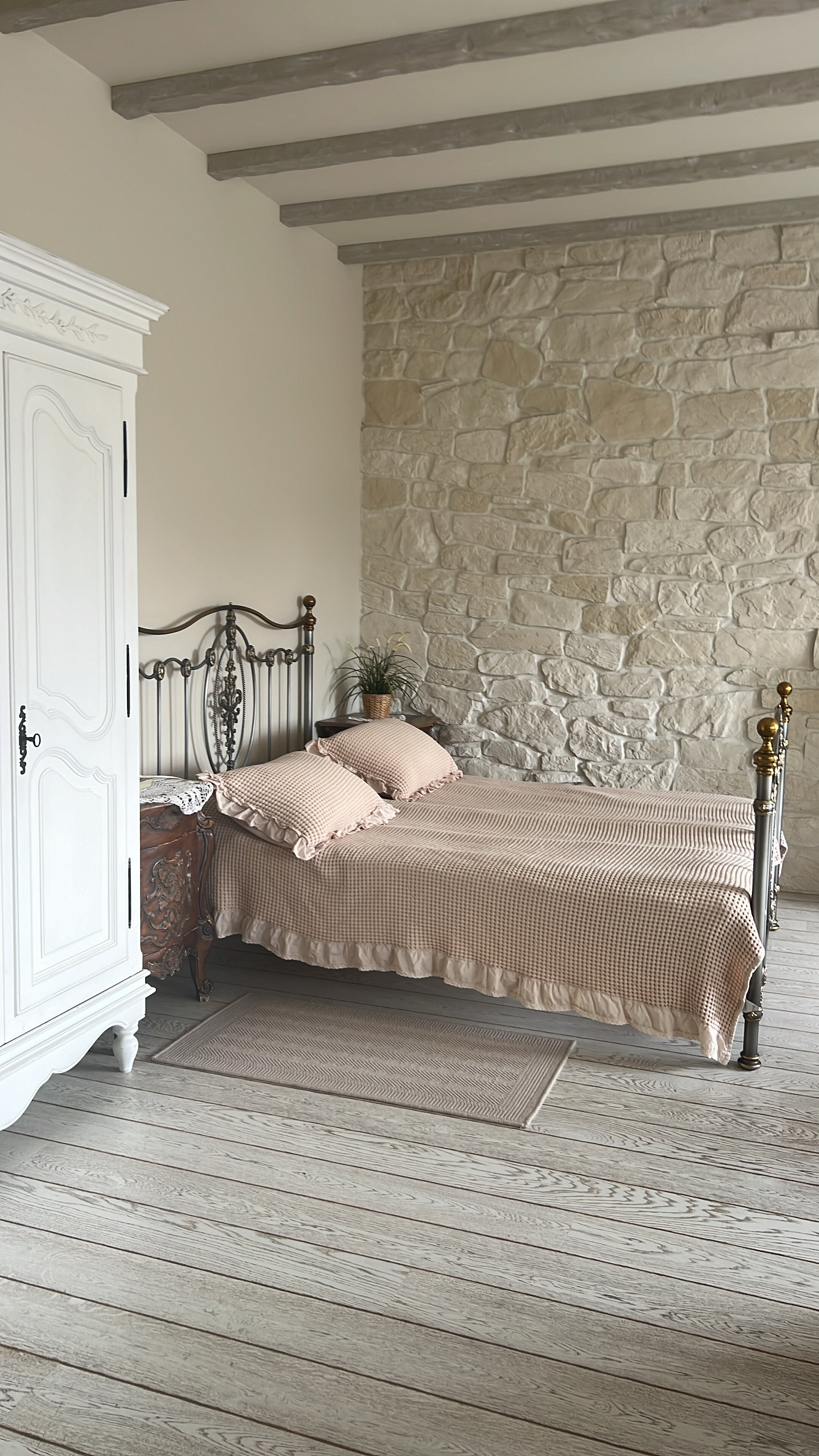 Фото Апартаменты на Чехова 11а