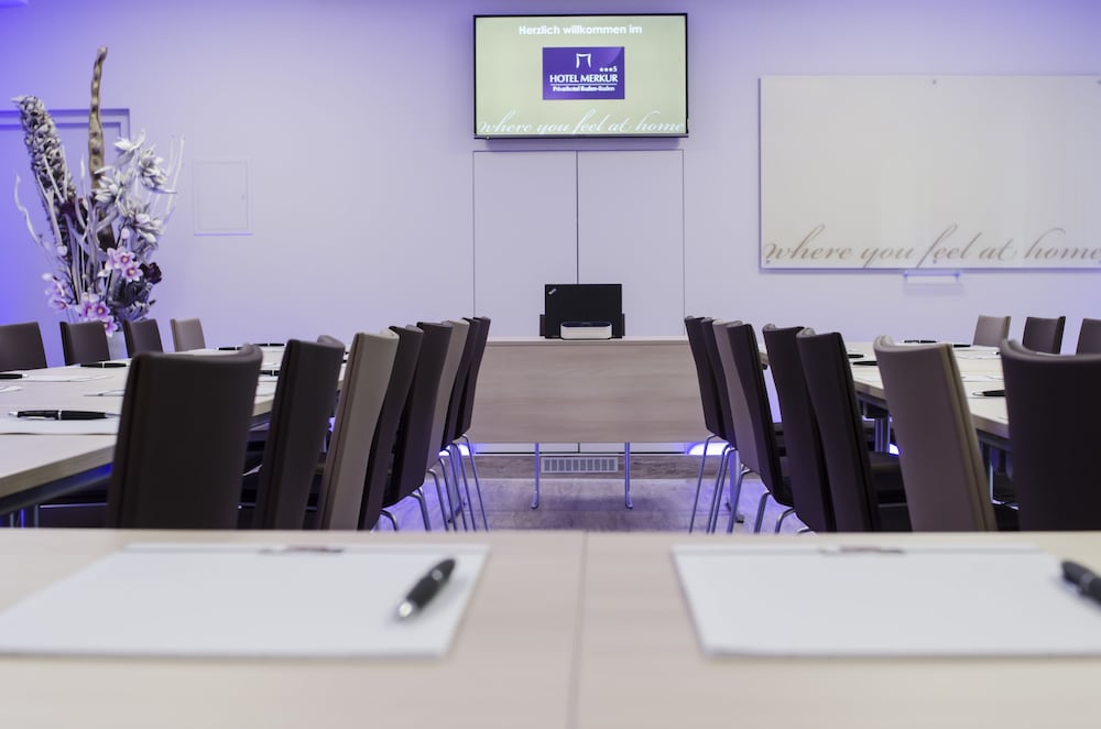 Фото Hotel Merkur