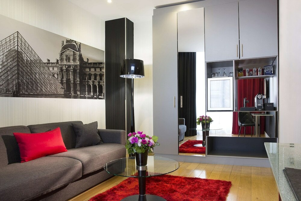 Фото Hôtel L'Empire Paris