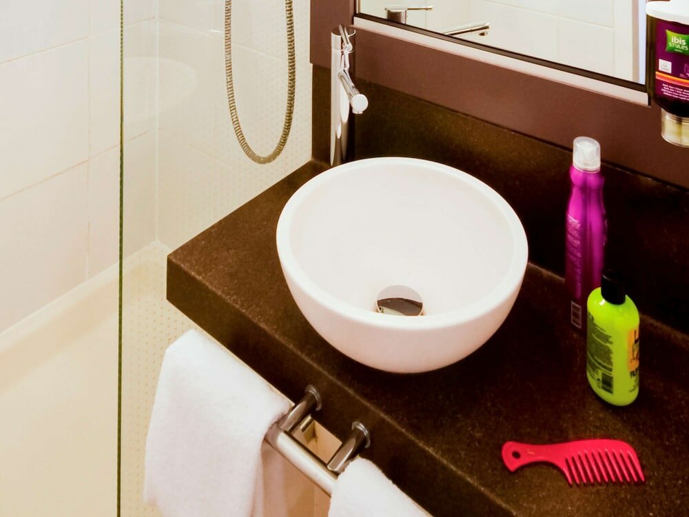 Фото Ibis Styles Luxembourg Centre Gare