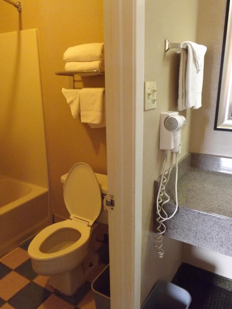 Фото Executive Inn Kilgore