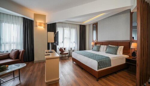 Гостиница Grand Sirkeci Hotel в Фатихе