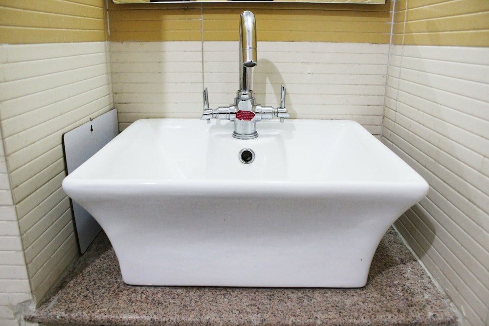 Фото Oyo 9367 Hotel Taj Galaxy