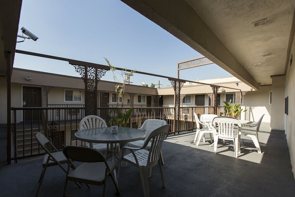 Фото Beverly Inn