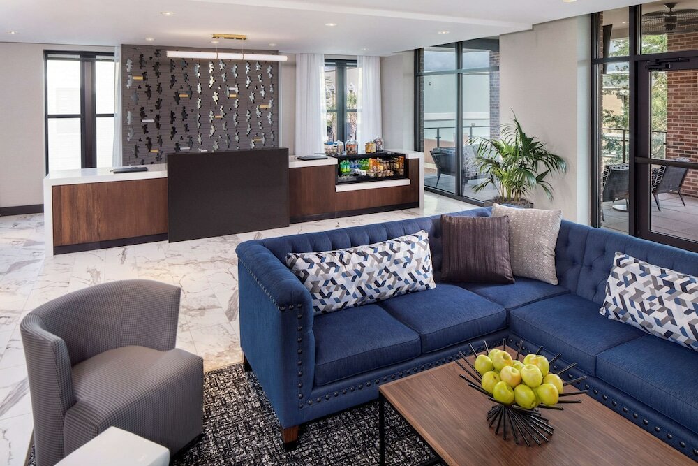 Фото Hyatt Place Mount Pleasant Towne Centre