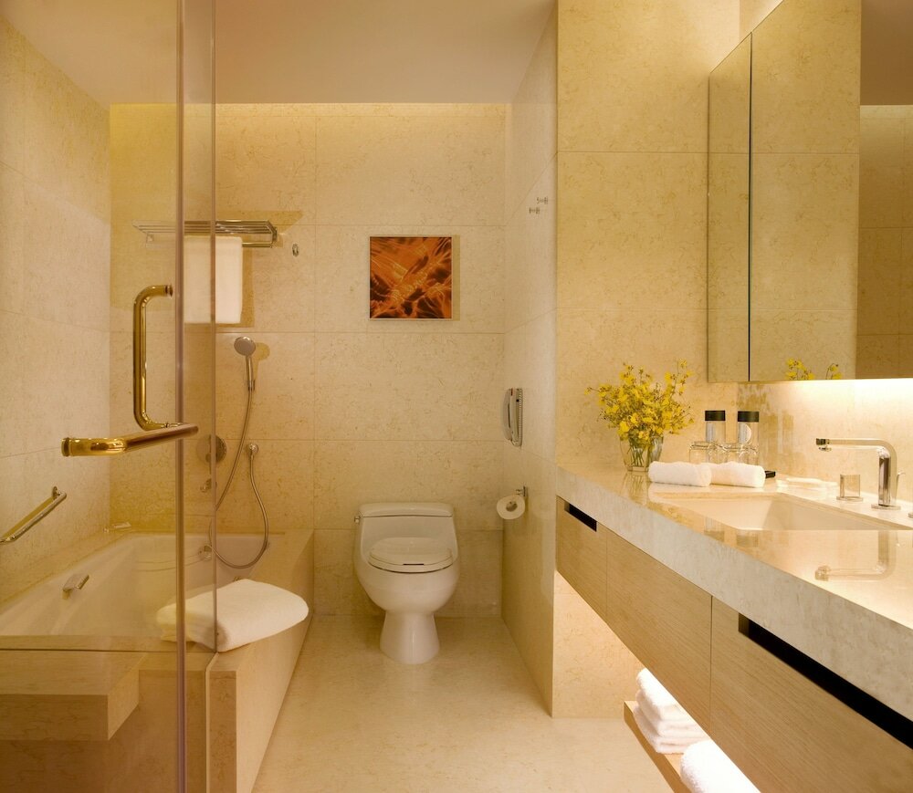 Фото Crowne Plaza Hong Kong Causeway Bay, an Ihg Hotel