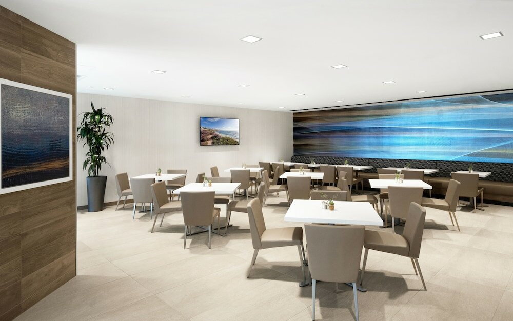 Фото Ayres Hotel San Diego South - Chula Vista