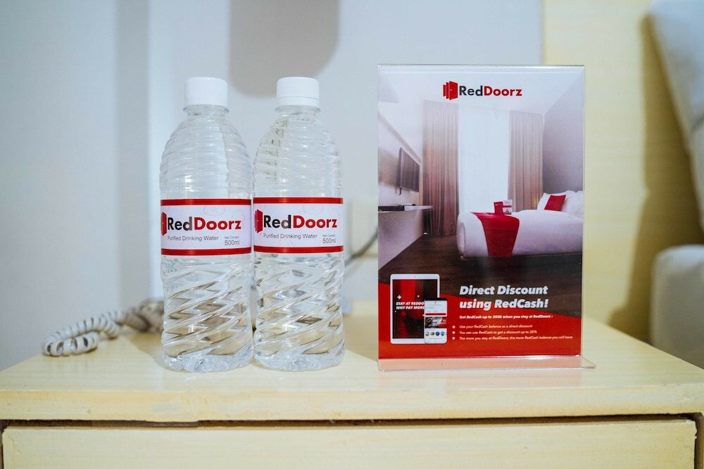 Фото RedDoorz @ Samat Mandaluyong