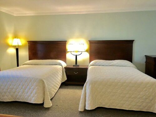 Гостиница Hyland Motor Inn