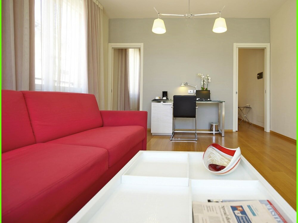 Фото Hotel Mercure Milano Solari 