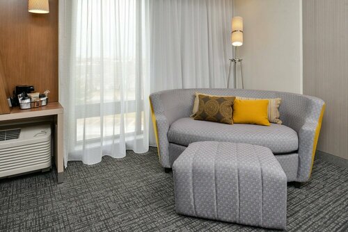 Гостиница Courtyard by Marriott Kansas City Olathe в Олэте