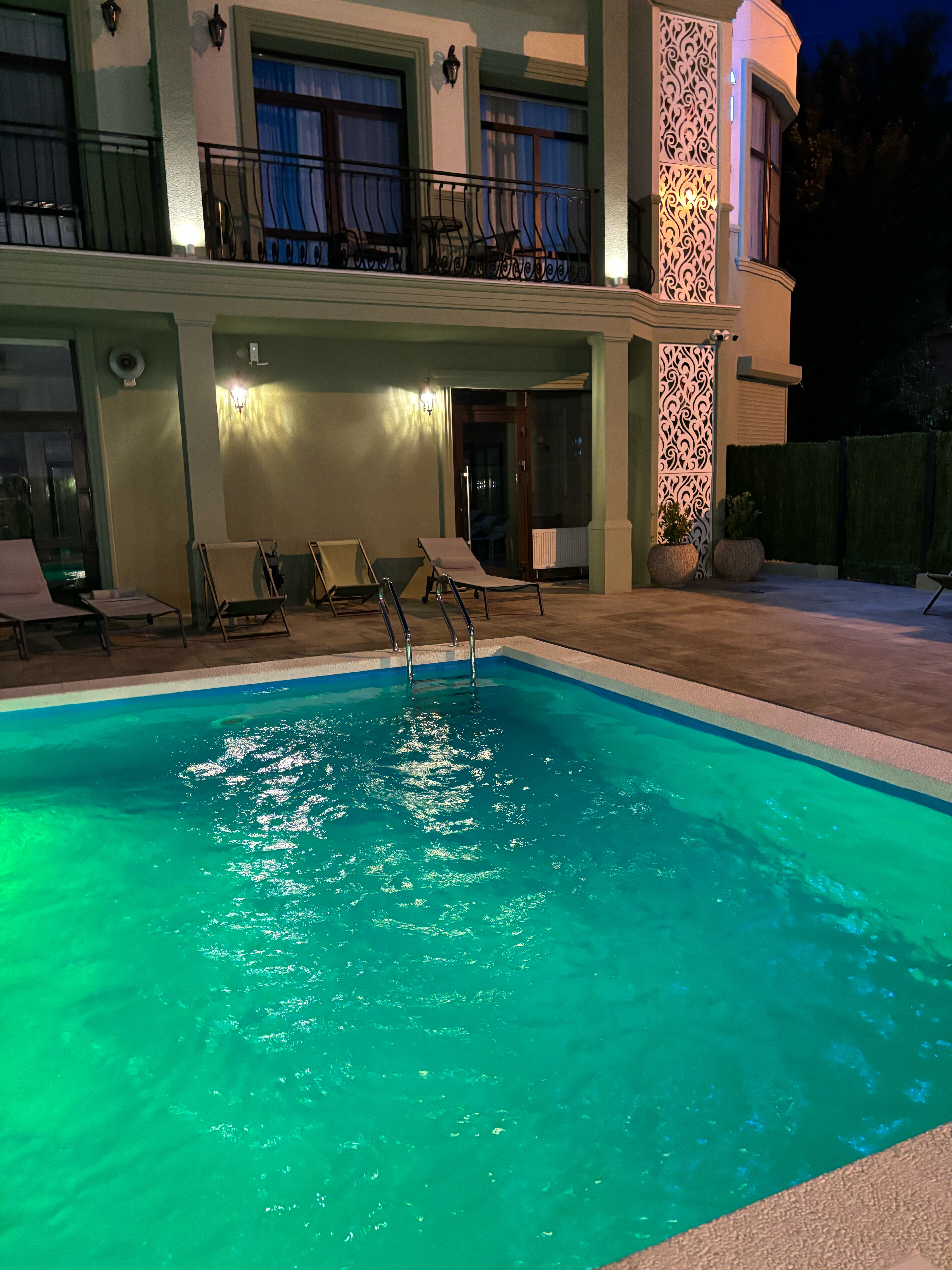 Фото Шатолье