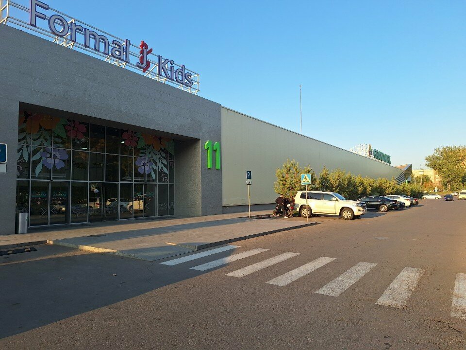 Clothing store Ricco, Almaty, photo