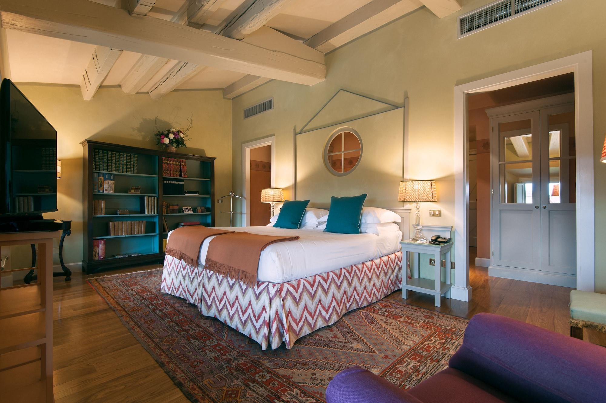 Фото Antica Torre di VIA Tornabuoni 1