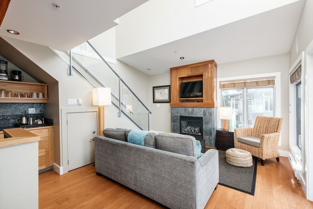 Фото Cox Bay Beach Resort