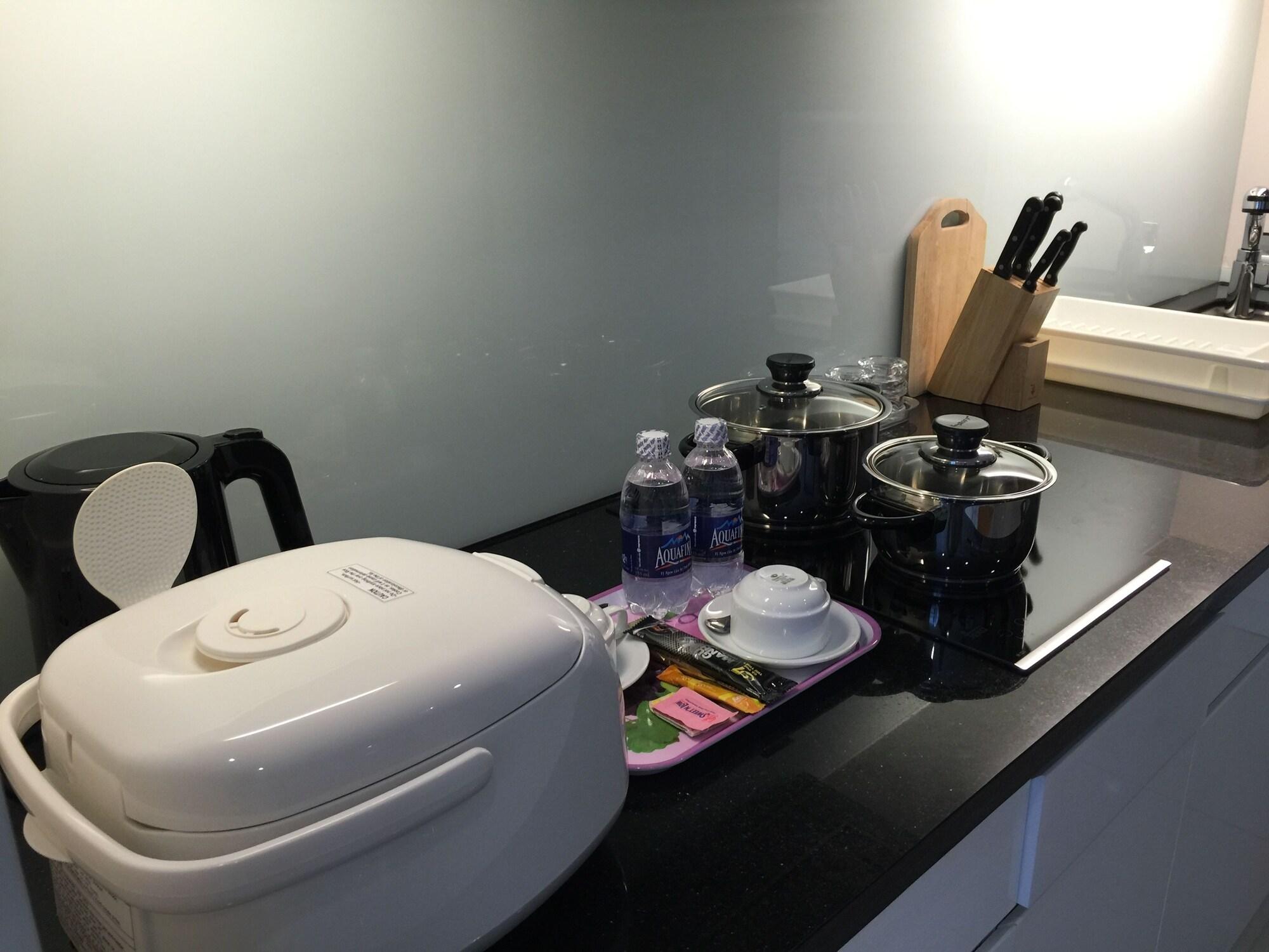 Фото Bluesky Serviced Apartment Airport Plaza