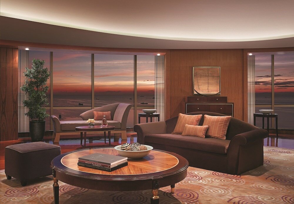 Фото New Coast Hotel Manila