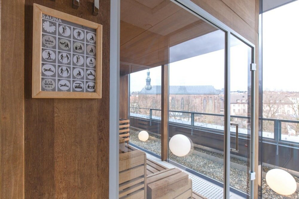 Фото Saks Urban Design Hotel Kaiserslautern