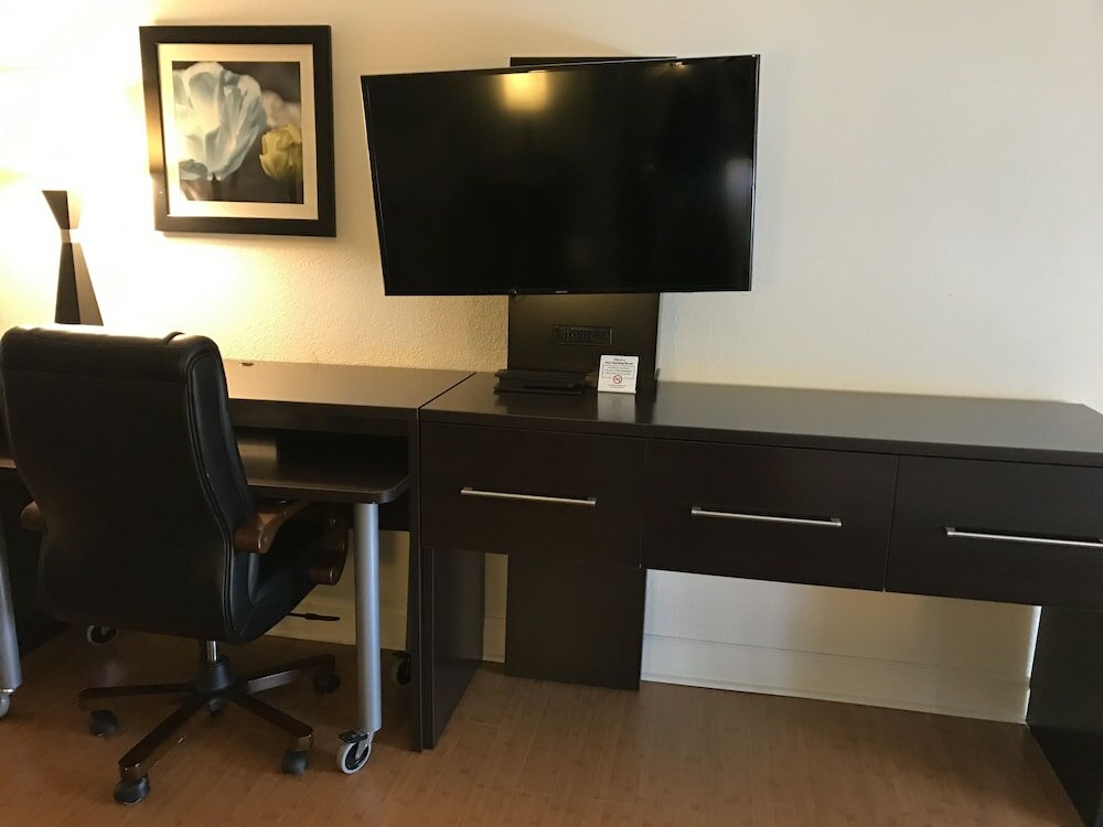 Фото Best Western Plus Roswell Alpharetta