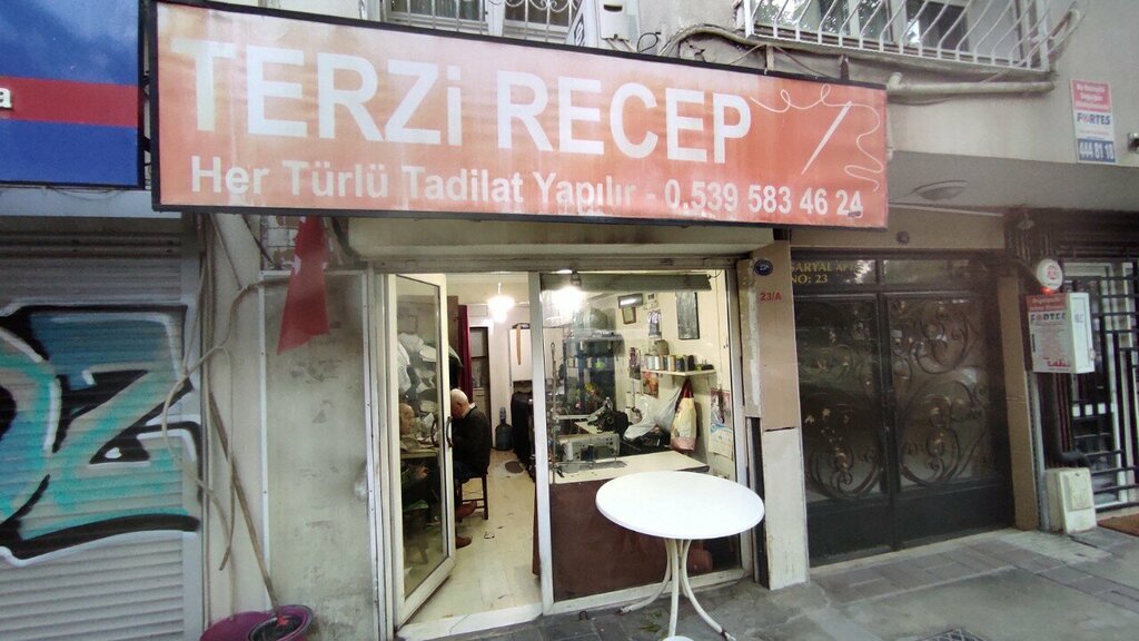 Tailor Recep, Izmir, photo