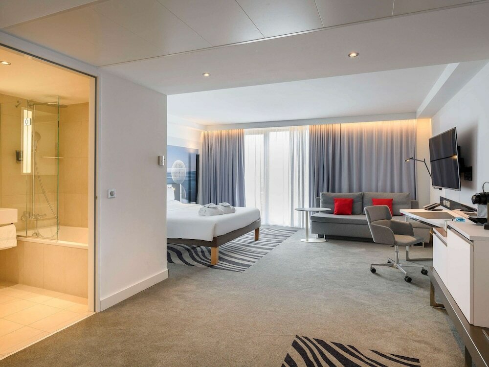 Фото Novotel Wien Hauptbahnhof